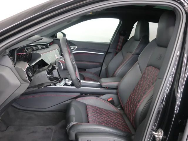 Audi Q8 e-tron 55 Quattro S-Line