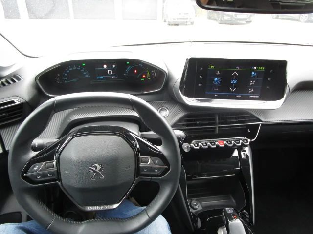 Peugeot E-2008 Active Pack