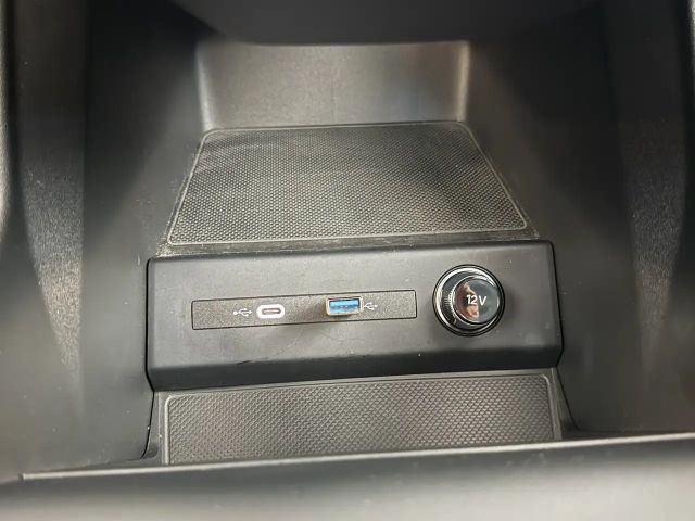 Audi Q4 e-tron Head-Up*r.Cam*Navi*Dig Cockpit*CarPlay*WMP