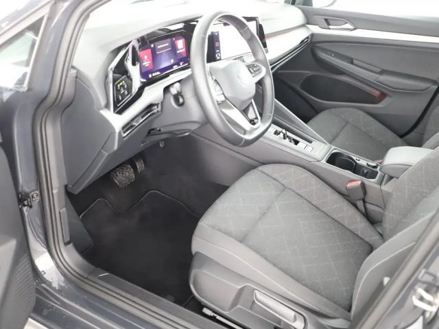 Volkswagen Golf DSG Life Variant