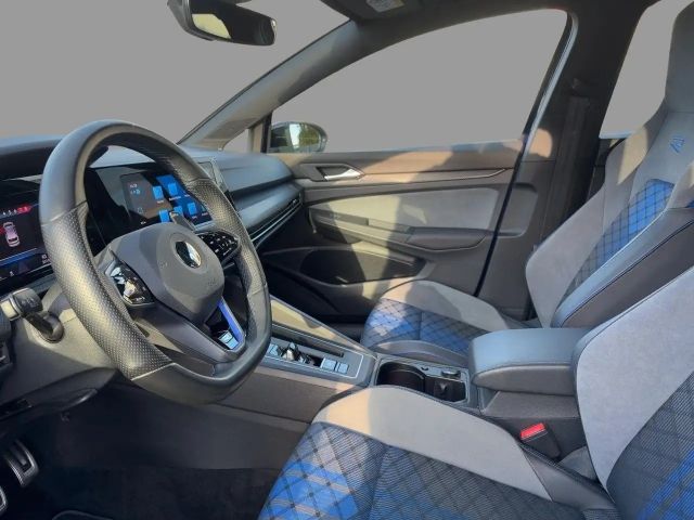 Volkswagen Golf 2.0 TSI DSG Golf VIII