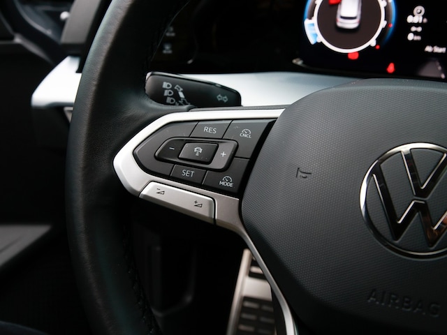 Volkswagen Golf 1.5 TSI Golf VIII