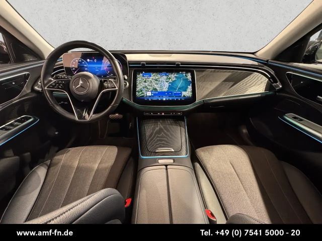 Mercedes-Benz E 220 AVANTGARDE E 220 d Estate