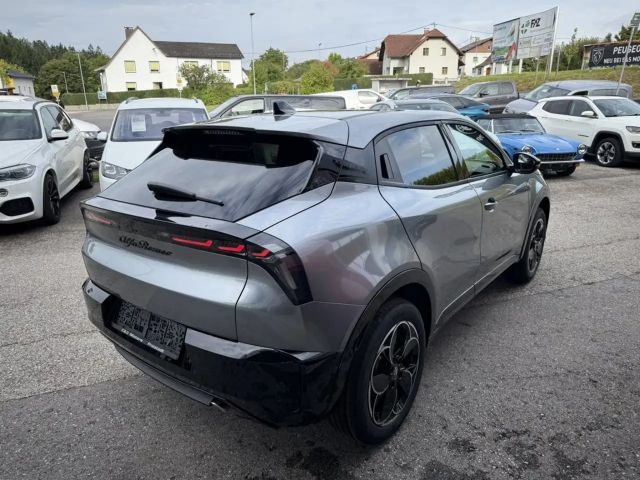 Alfa Romeo Junior Ibrida