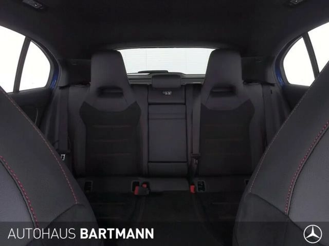 Mercedes-Benz A 180 AMG Line