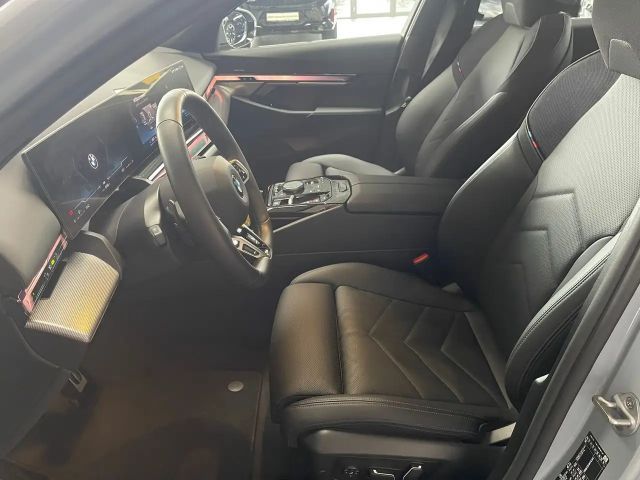 BMW 520 520i M-Sport Sedan