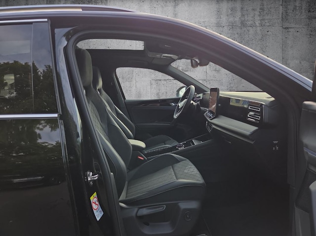 Volkswagen Tiguan Tiguan 2,0   R-L  DT142 TDID7A