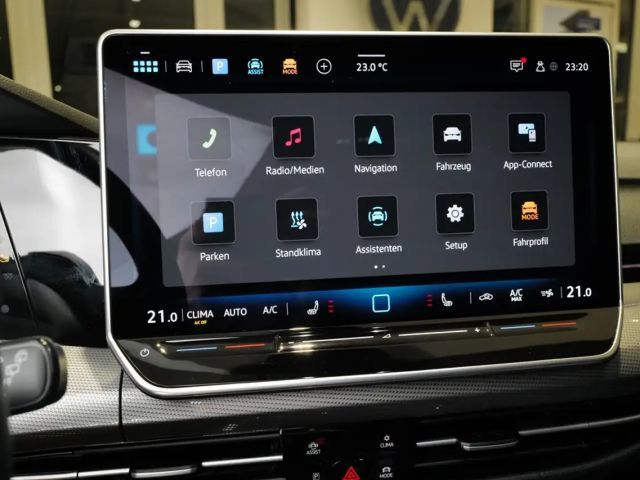 Volkswagen Golf 1.5 eTSI DSG Golf VIII