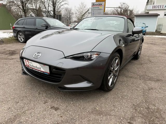 Mazda MX-5 SkyActiv