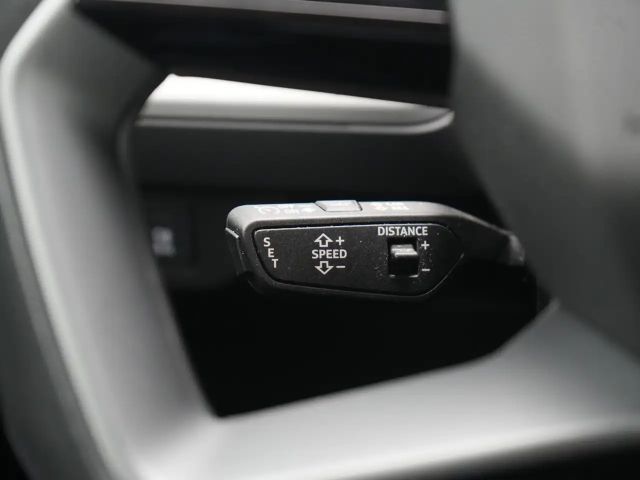 Audi Q4 e-tron NAVI CARPLAY VIRT LED PDC KLIMA SHZ