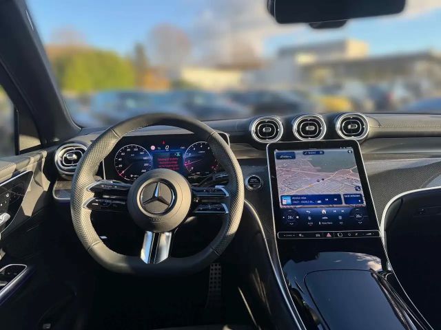 Mercedes-Benz GLC 300 4MATIC AMG Line