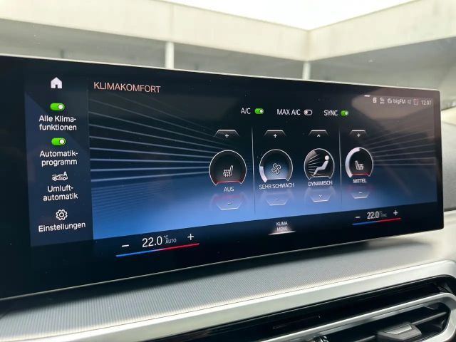 BMW 330 330e Touring xDrive