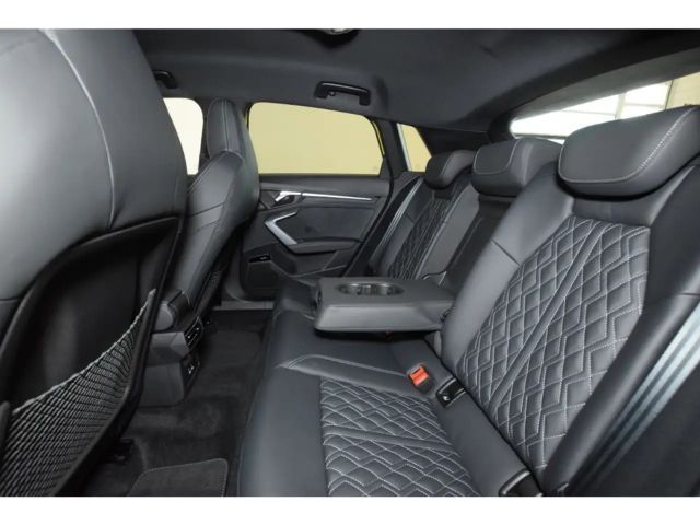 Audi A3 35 TFSI S-Tronic Sedan