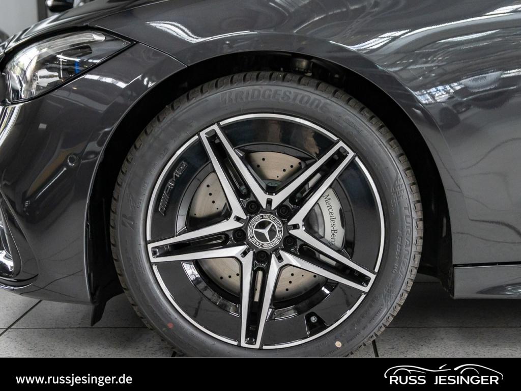 Mercedes-Benz C 200 AMG Line Sedan