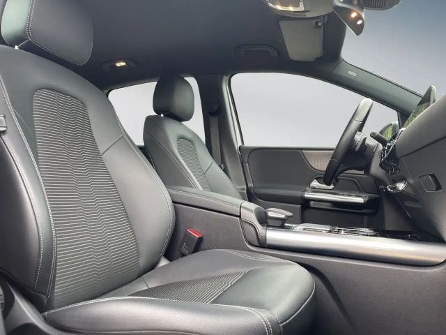 Mercedes-Benz B 200 Progressive