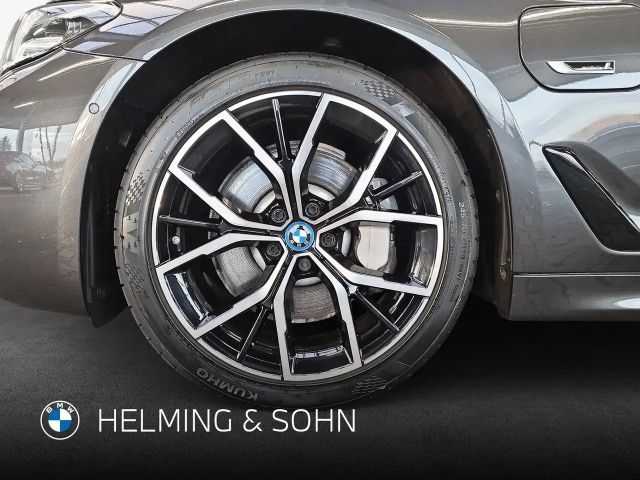 BMW 530 530e M-Sport Touring