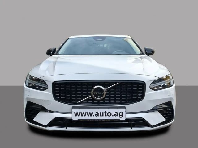 Volvo S90 Dark Plus T8