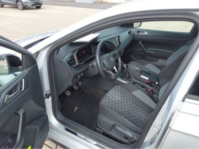 Volkswagen Polo 1.0 TSI DSG R-Line