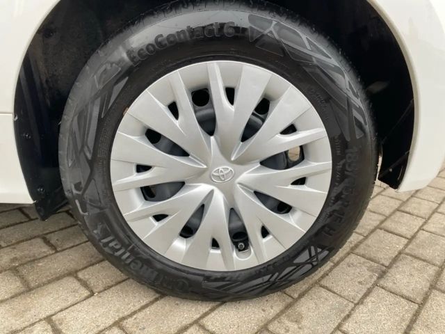 Toyota Yaris 1.0 VVT-i Comfort Hatchback