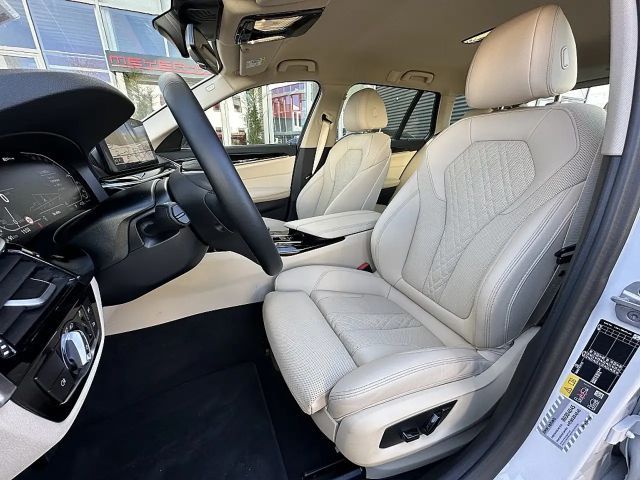 BMW 530 530e Touring