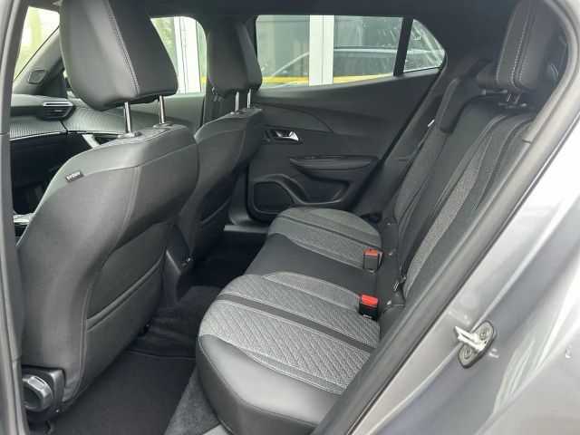 Peugeot E-2008 Allure Pack