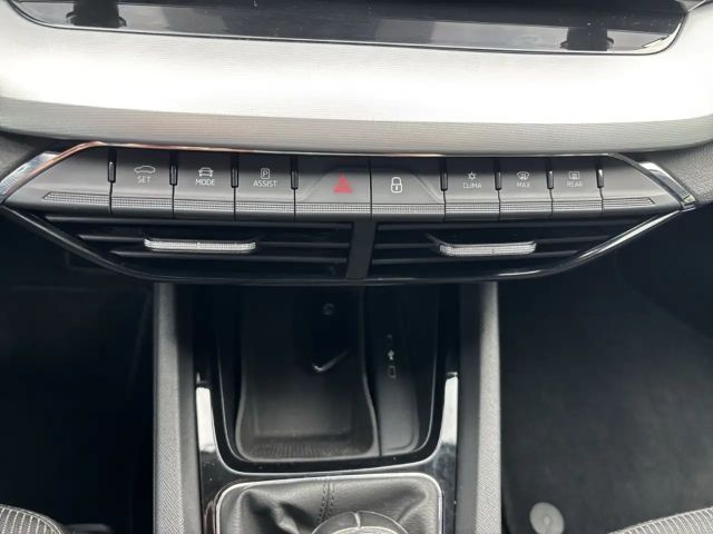 Skoda Octavia 1.5 TSI Ambition Combi