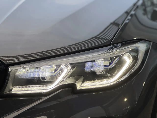 BMW 320 320i M-Sport Touring