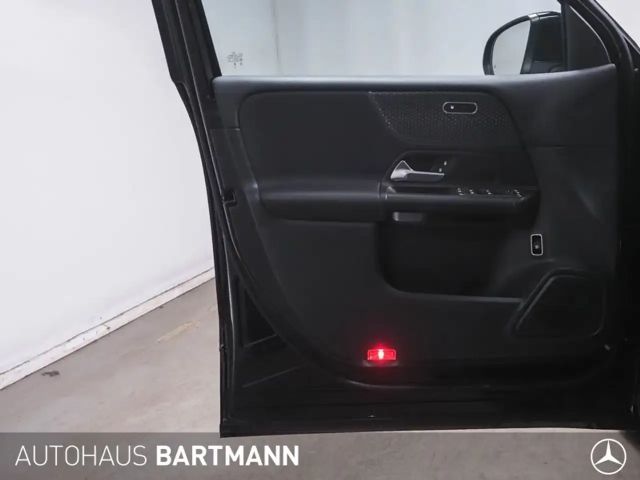 Mercedes-Benz GLB 180 GLB 180 d