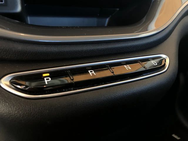 Fiat 500e LED-Tagfahrlicht Navigation DAB+ Klimaautomatik