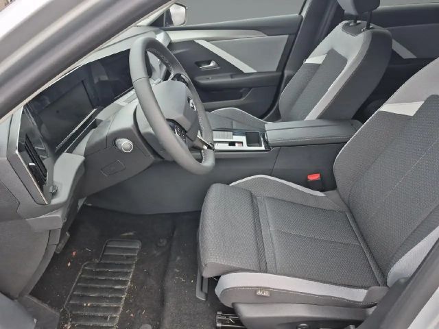 Opel Astra Electric Basis