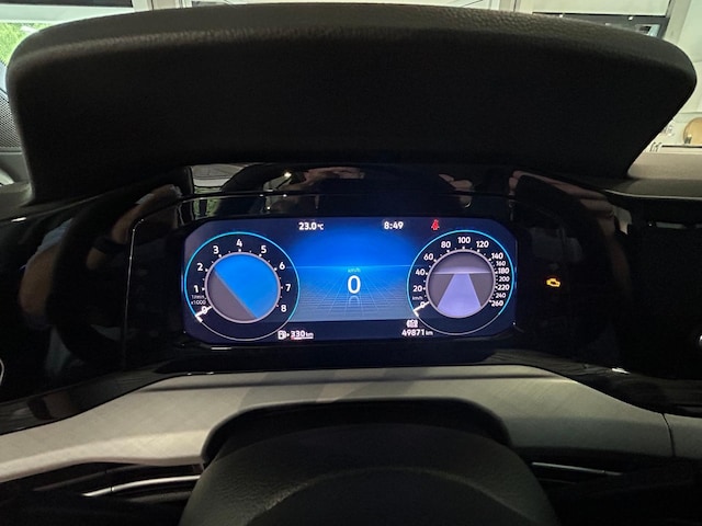 Volkswagen Golf Life