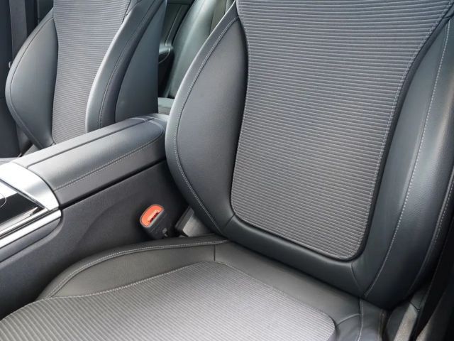 Mercedes-Benz C 200 AVANTGARDE C 200 d Estate