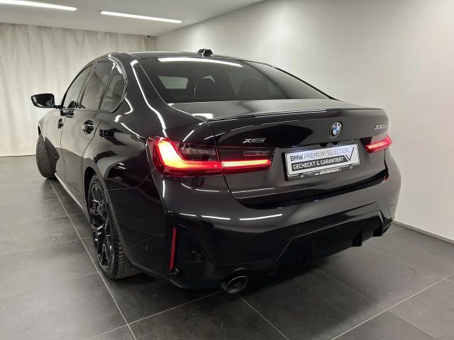 BMW 330 330d M-Sport Sedan xDrive