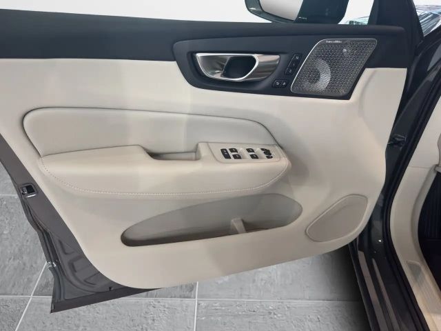 Volvo XC60 AWD Bright Recharge Ultra