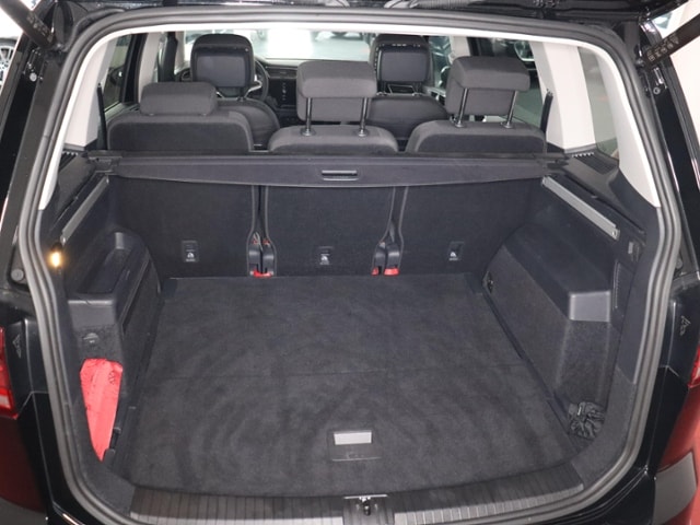 Volkswagen Touran DSG R-Line