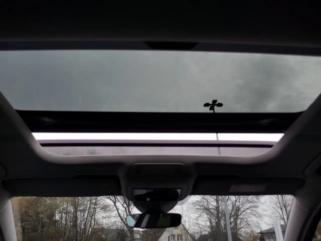 Volkswagen Golf 2.0 TDI DSG Golf VIII