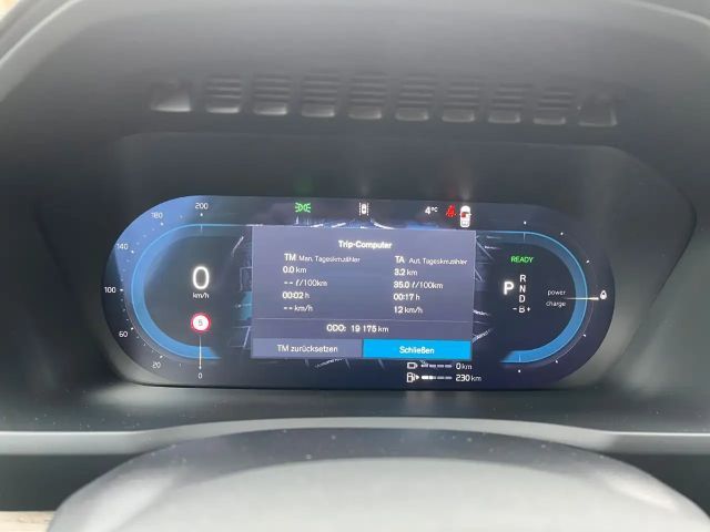 Volvo XC90 AWD Dark Plus T8