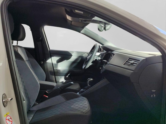 Volkswagen Taigo 1.0 TSI DSG R-Line