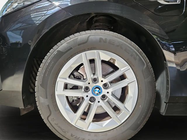 BMW 225 Active Tourer xDrive