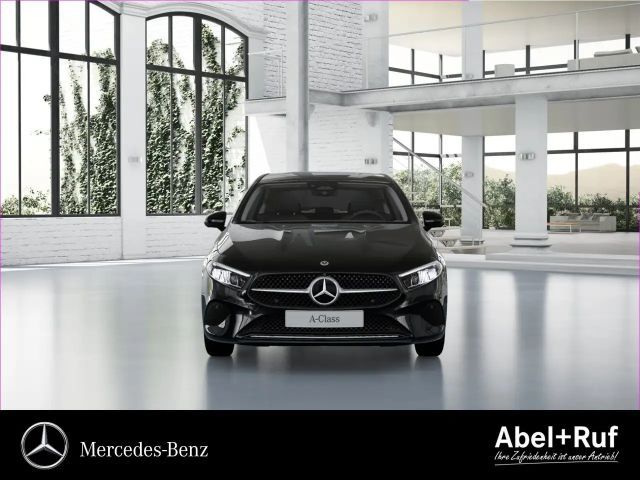 Mercedes-Benz A 200 Progressive