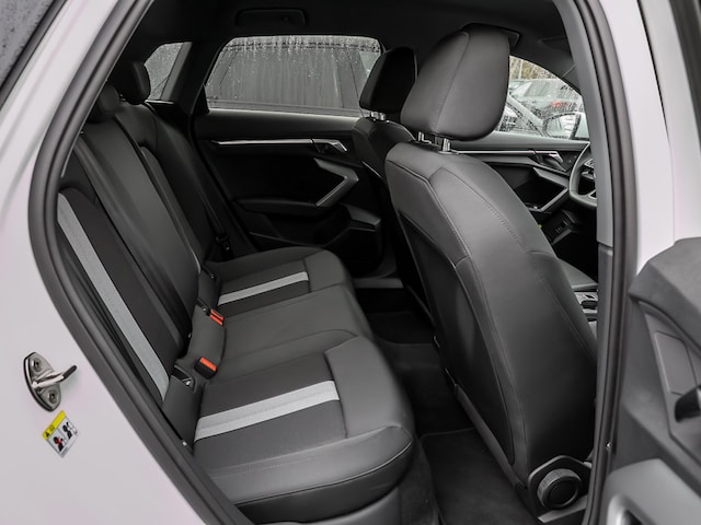 Audi A3 30 TFSI S-Tronic Sportback