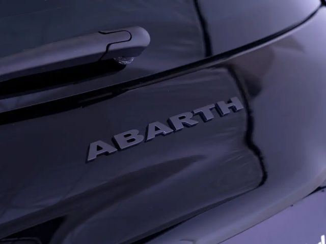 Abarth 500e Turismo