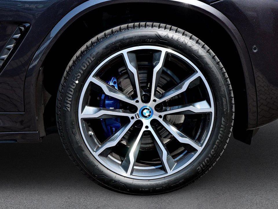 BMW X3 xDrive30e