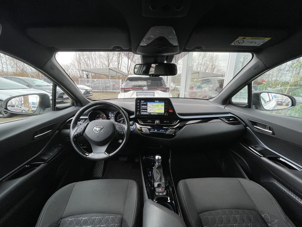 Toyota C-HR 5-deurs Plus