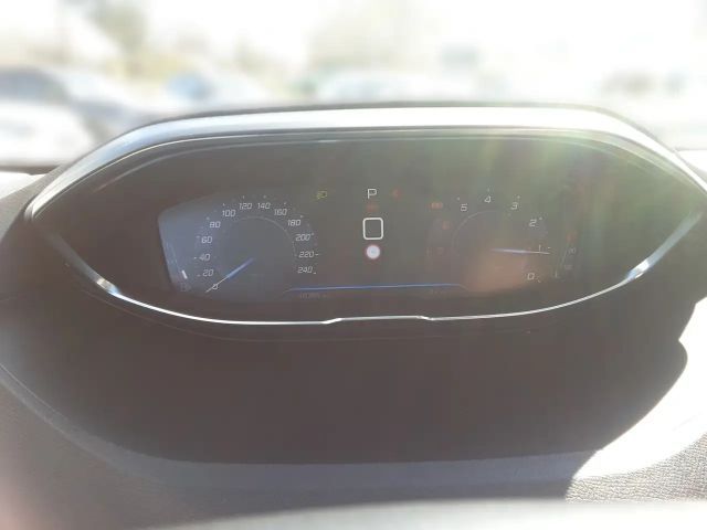 Peugeot 5008 Allure Pack EAT8 PureTech