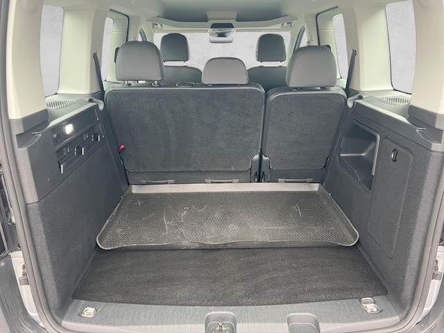 Volkswagen Caddy Combi