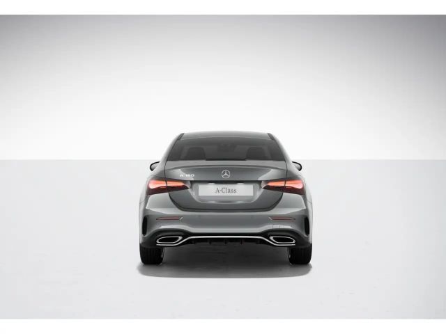 Mercedes-Benz A 180 AMG Line