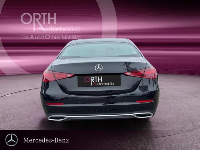 Mercedes-Benz C 180 AVANTGARDE Sedan