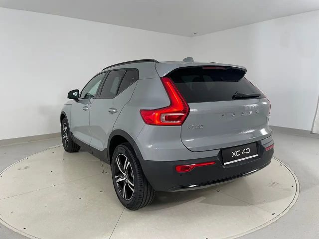 Volvo XC40 Dark Plus
