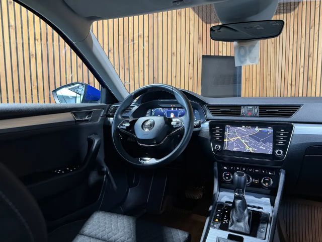 Skoda Superb Combi iV